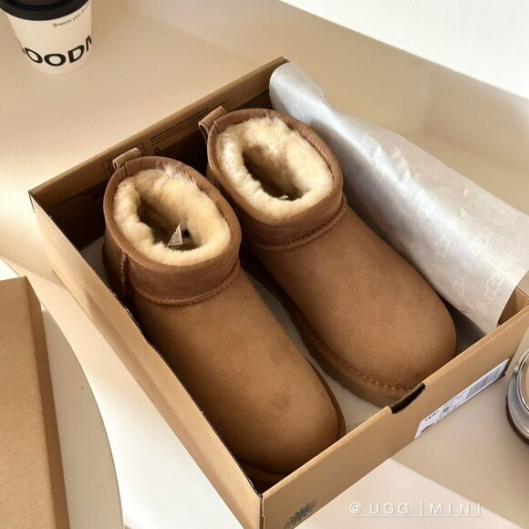 UGG Classic Ultra Mini Boots chestnut - Picture 2 of 6